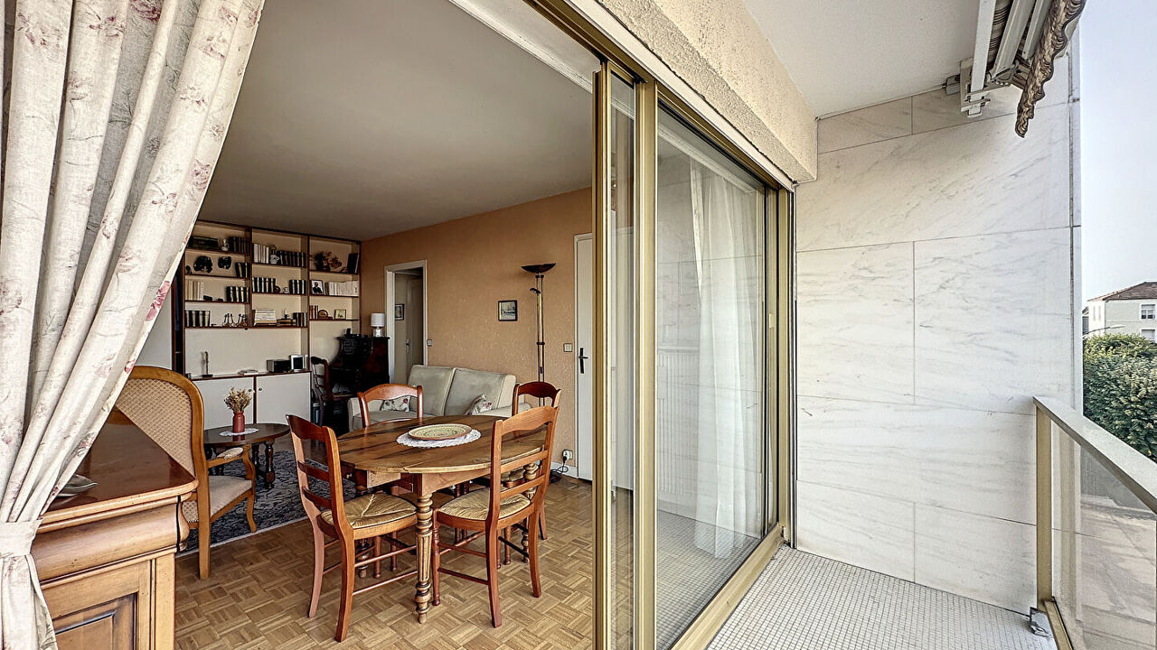 appartement 2 pièces 49 m2 à vendre à Saint-Maur-des-Fossés (94100)