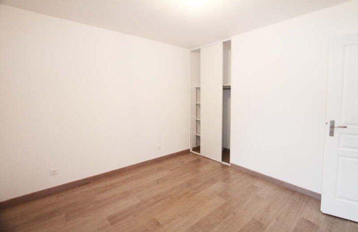 APPARTEMENT ST PIERRE EN FAUCIGNY - 2 pièce(s) - 43 m2 — photo 5