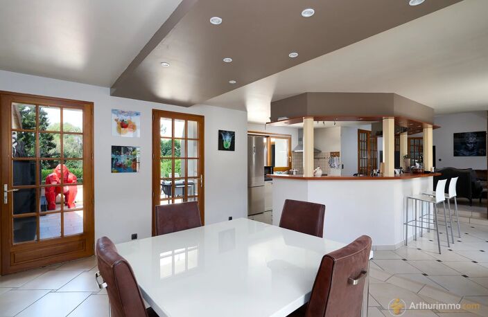 Bien vendu : Maison 319 m² Laniscourt (02000) — photo 2