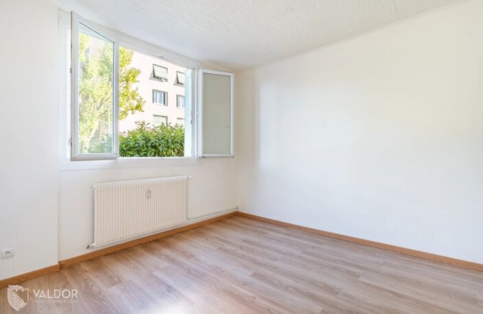 APPARTEMENT T3 BIS 80M2 VILLEFRANCHE — photo 4