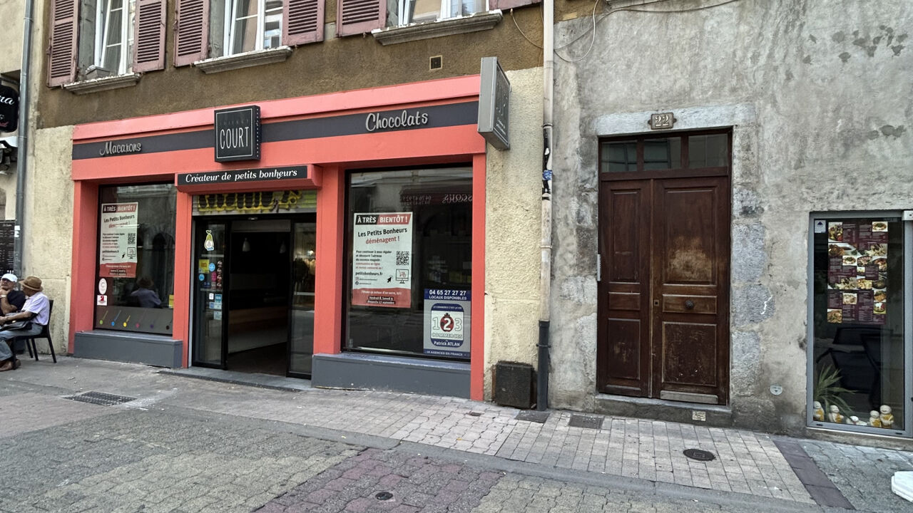 commerce  pièces 110 m2 à louer à Grenoble (38000)