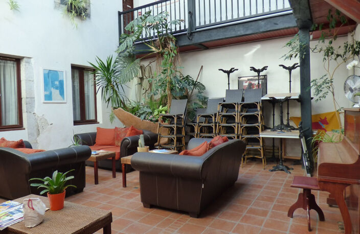 CENTRE VILLE - IMMEUBLE A FORT POTENTIEL 1150m2 HABITABLES — photo 5