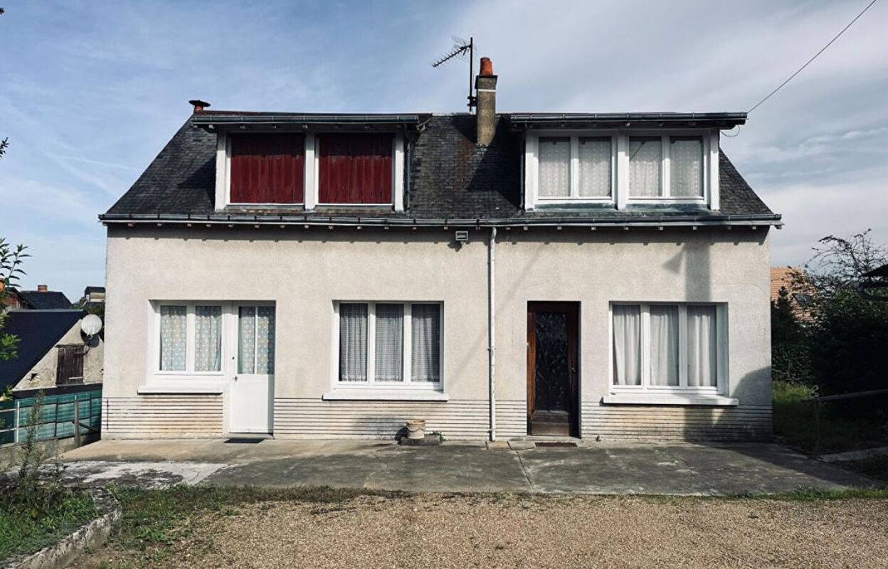 maison 6 pièces 111 m2 à vendre à Montval-sur-Loir (72500)