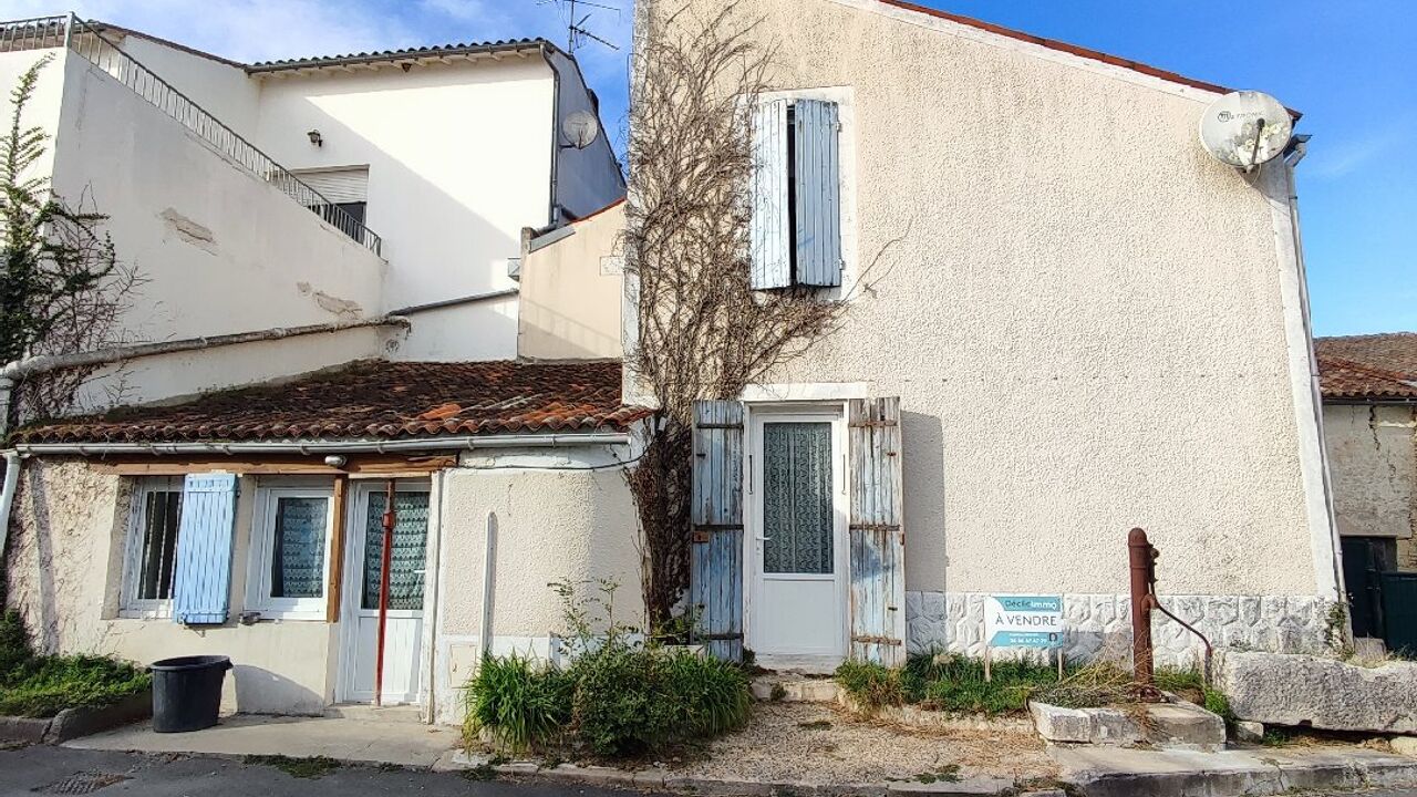 maison 3 pièces 66 m2 à vendre à Saint-Hilaire-de-Villefranche (17770)