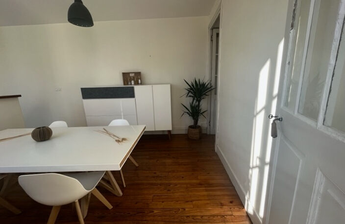 APPART T5 PAU CENTRE  117 M2 TRAVERSANT — photo 3