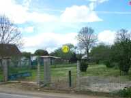 TERRAIN DE 1500 M² CLOS — photo 2