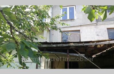 vente immeuble 55 200 € à proximité de Vitrac-sur-Montane (19800)