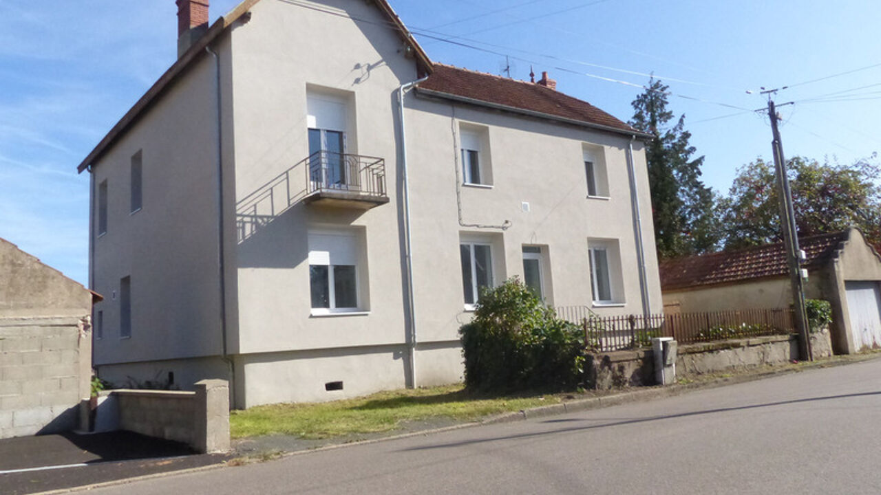 maison 6 pièces 162 m2 à vendre à Saint-Vallier (71230)