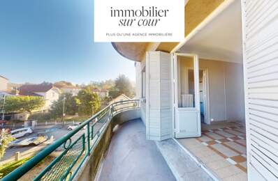 Firminy, dans bel immeuble, appartement type 3 avec balcon et garage — photo du bien