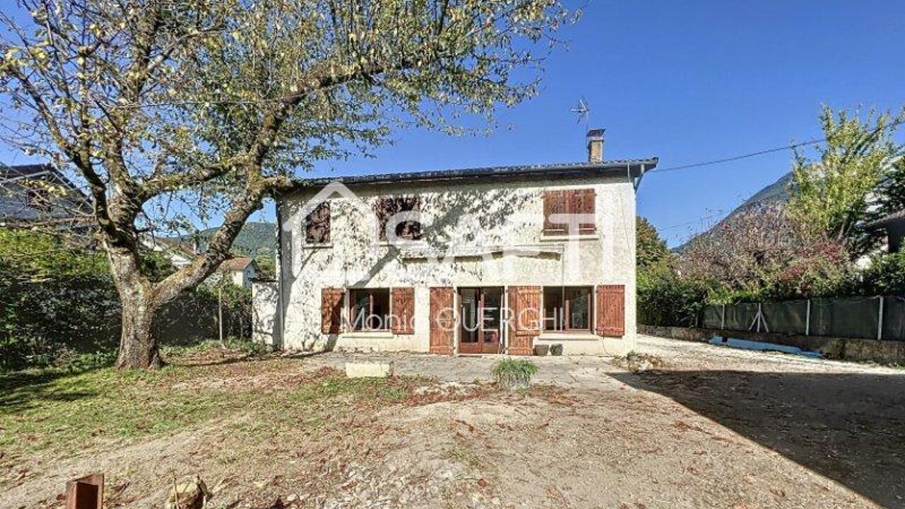 maison 6 pièces 160 m2 à vendre à La Tronche (38700)