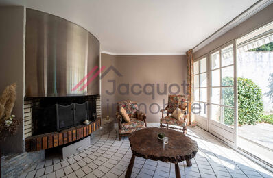 vente appartement 197 600 € à proximité de Château-Chalon (39210)