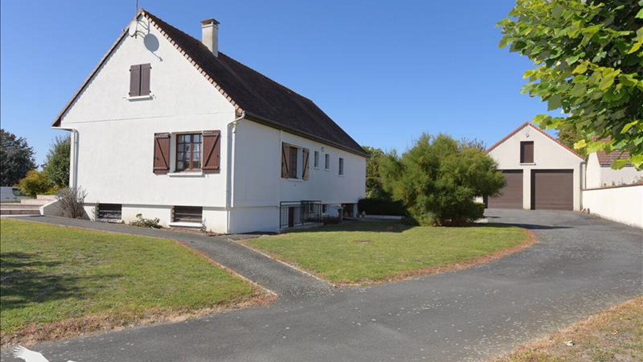 maison 6 pièces 168 m2 à vendre à La Celle-Saint-Avant (37160)