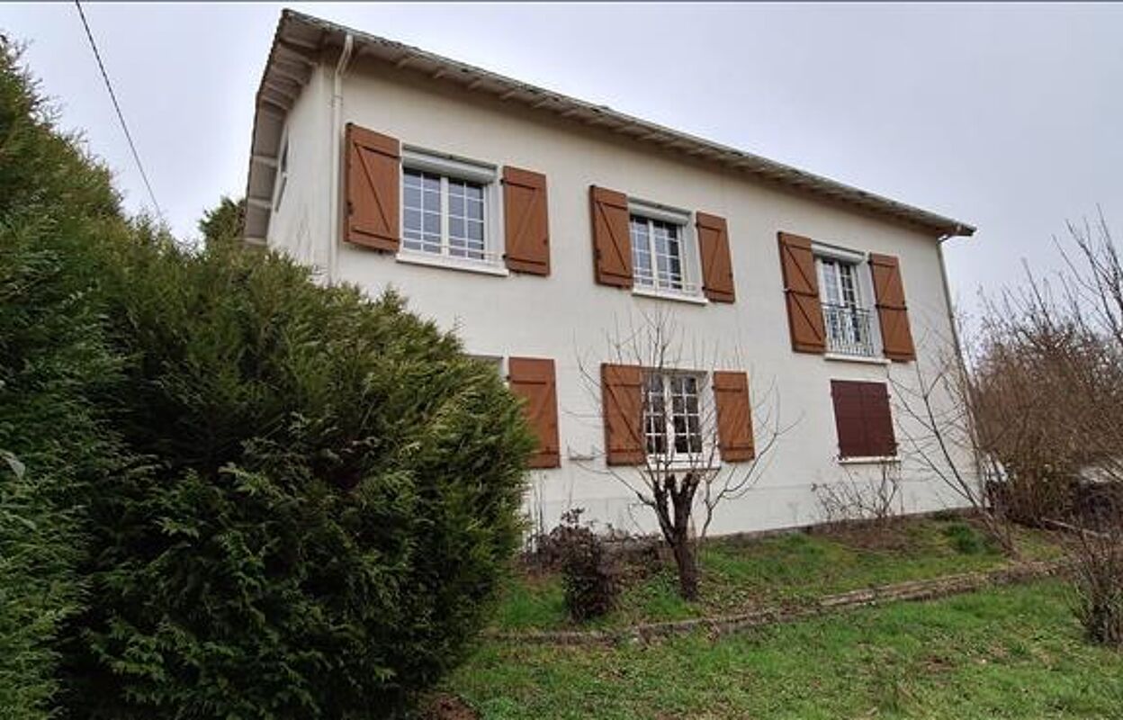 maison 7 pièces 175 m2 à vendre à Saint-Junien (87200)