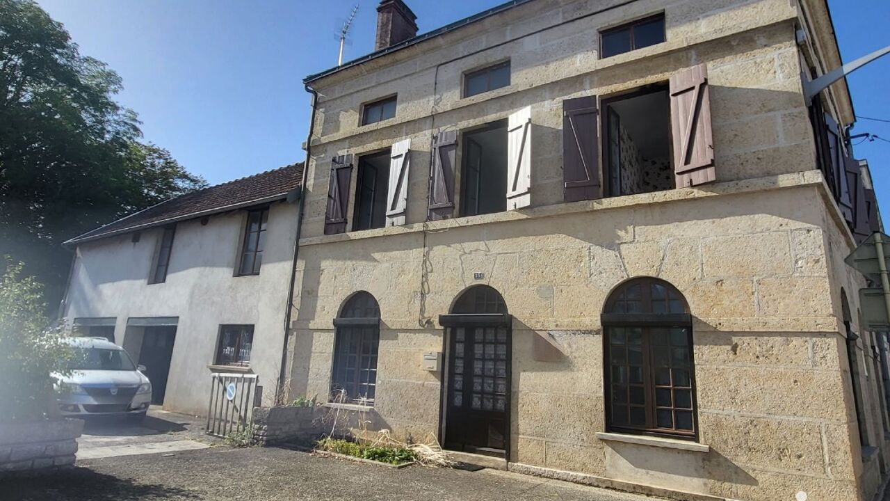 maison 5 pièces 107 m2 à vendre à Laignes (21330)