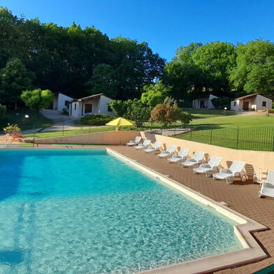 Maison 10 pièces 530000 €