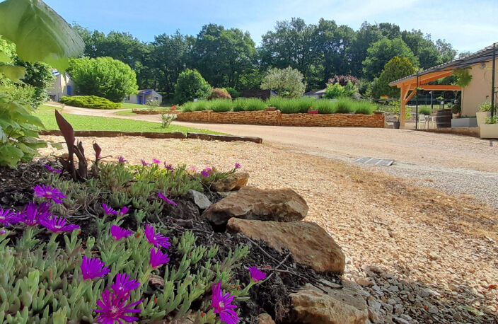 Ensemble immobilier aux portes de la Dordogne — photo 2