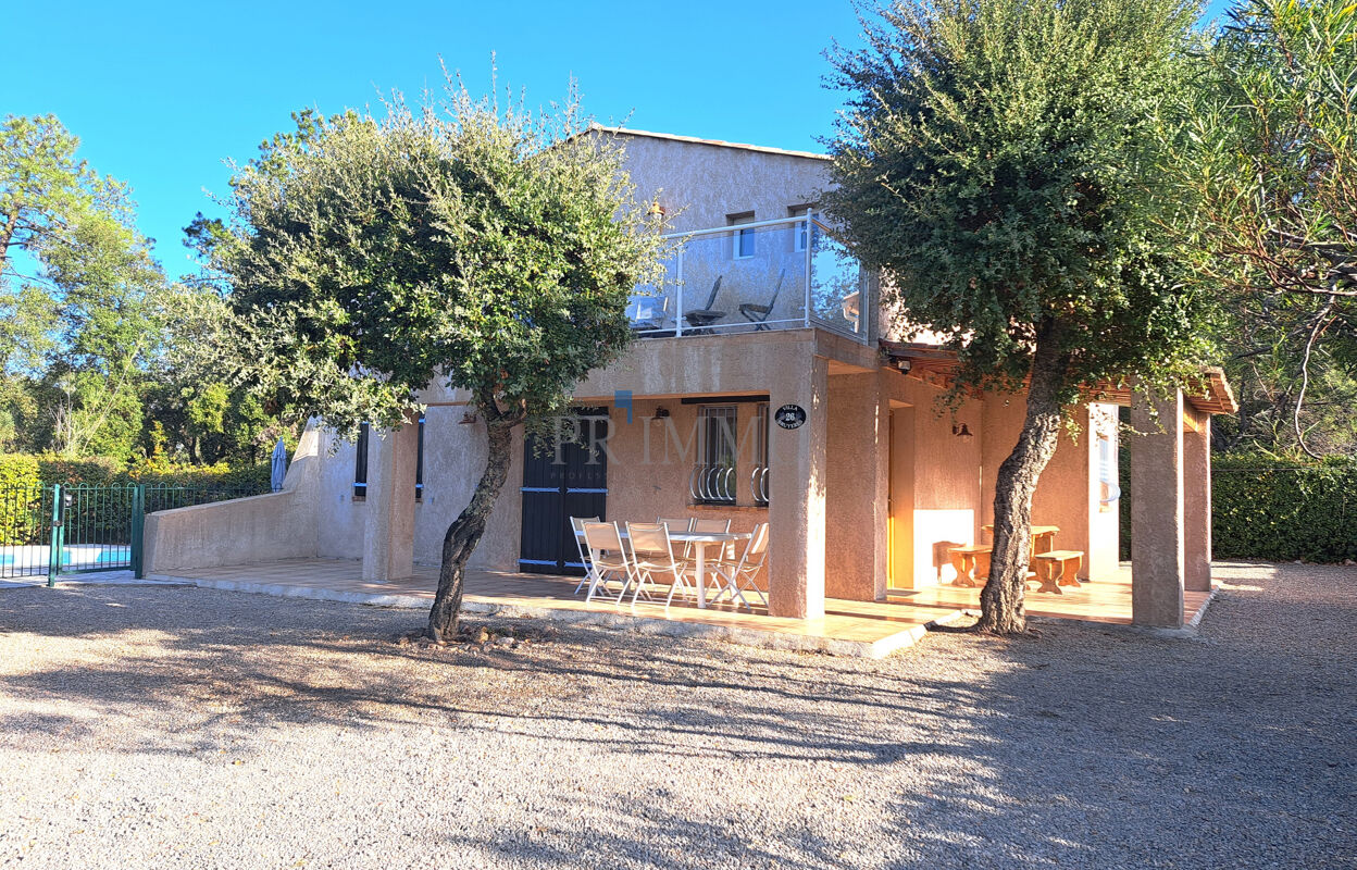maison 6 pièces 126 m2 à vendre à Roquebrune-sur-Argens (83520)