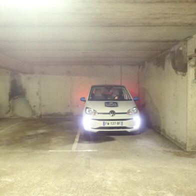 Parking 12 m²