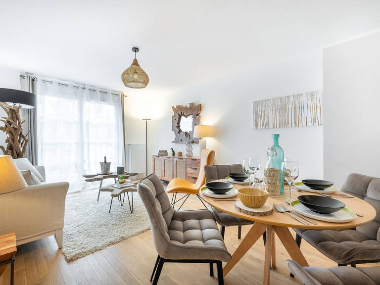 
          Appartement
          (32 à 70 m²)
          Lamorlaye
          -
          60260
         — photo 1