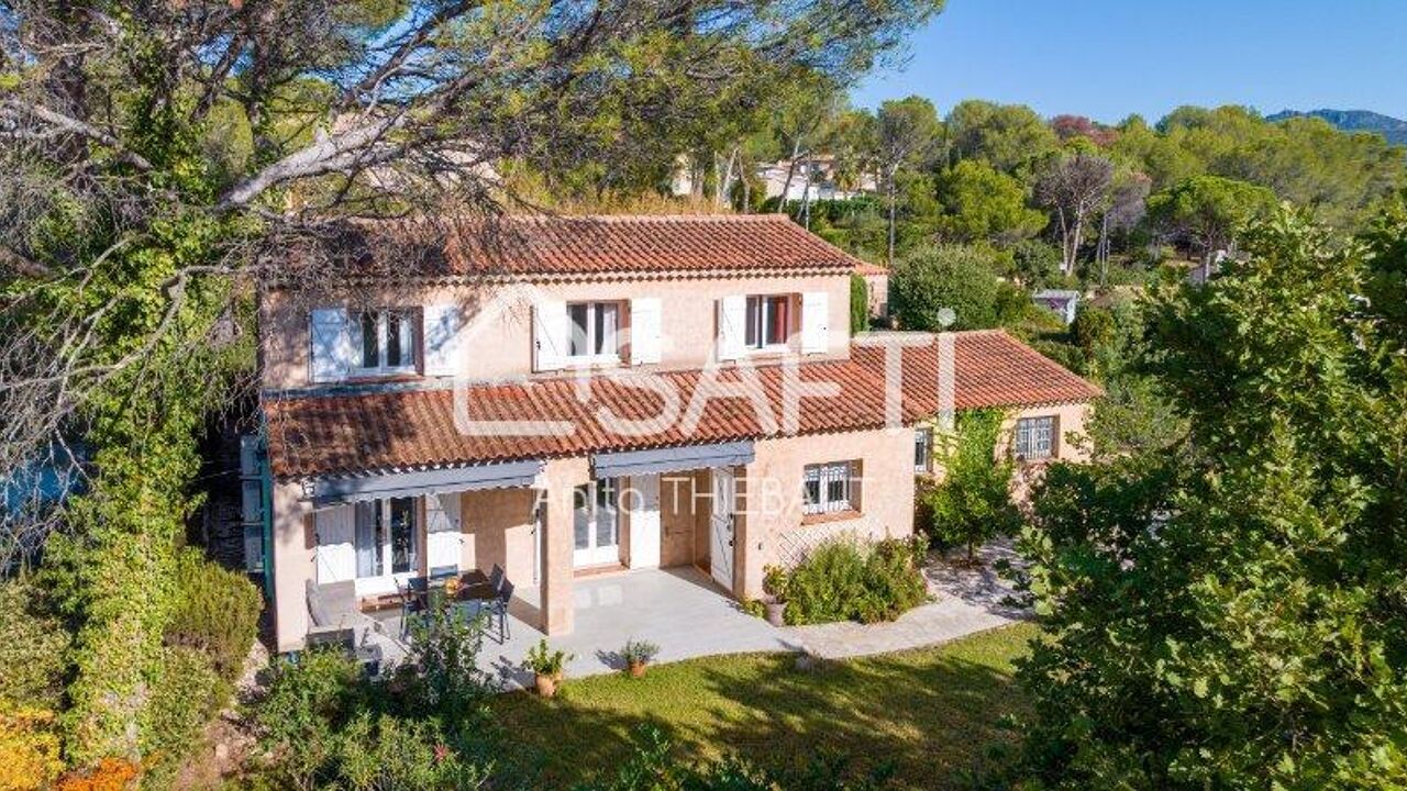 maison 6 pièces 120 m2 à vendre à Saint-Raphaël (83530)