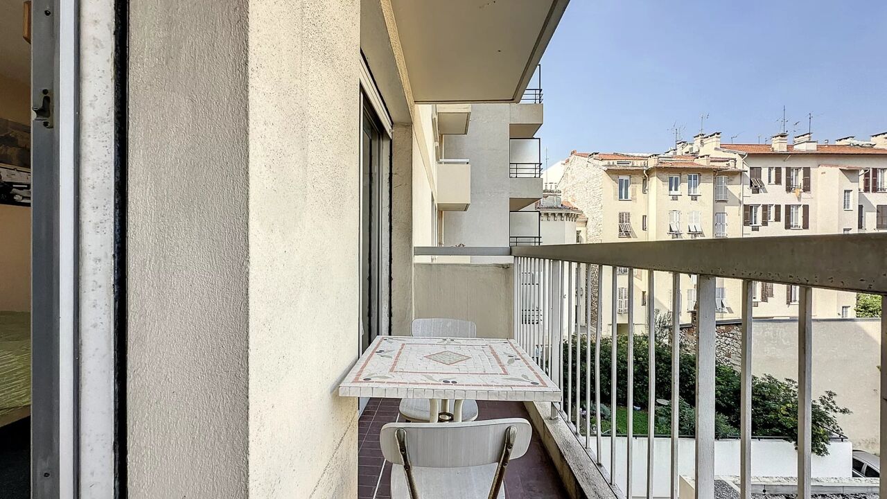 appartement 1 pièces 27 m2 à vendre à Nice (06100)