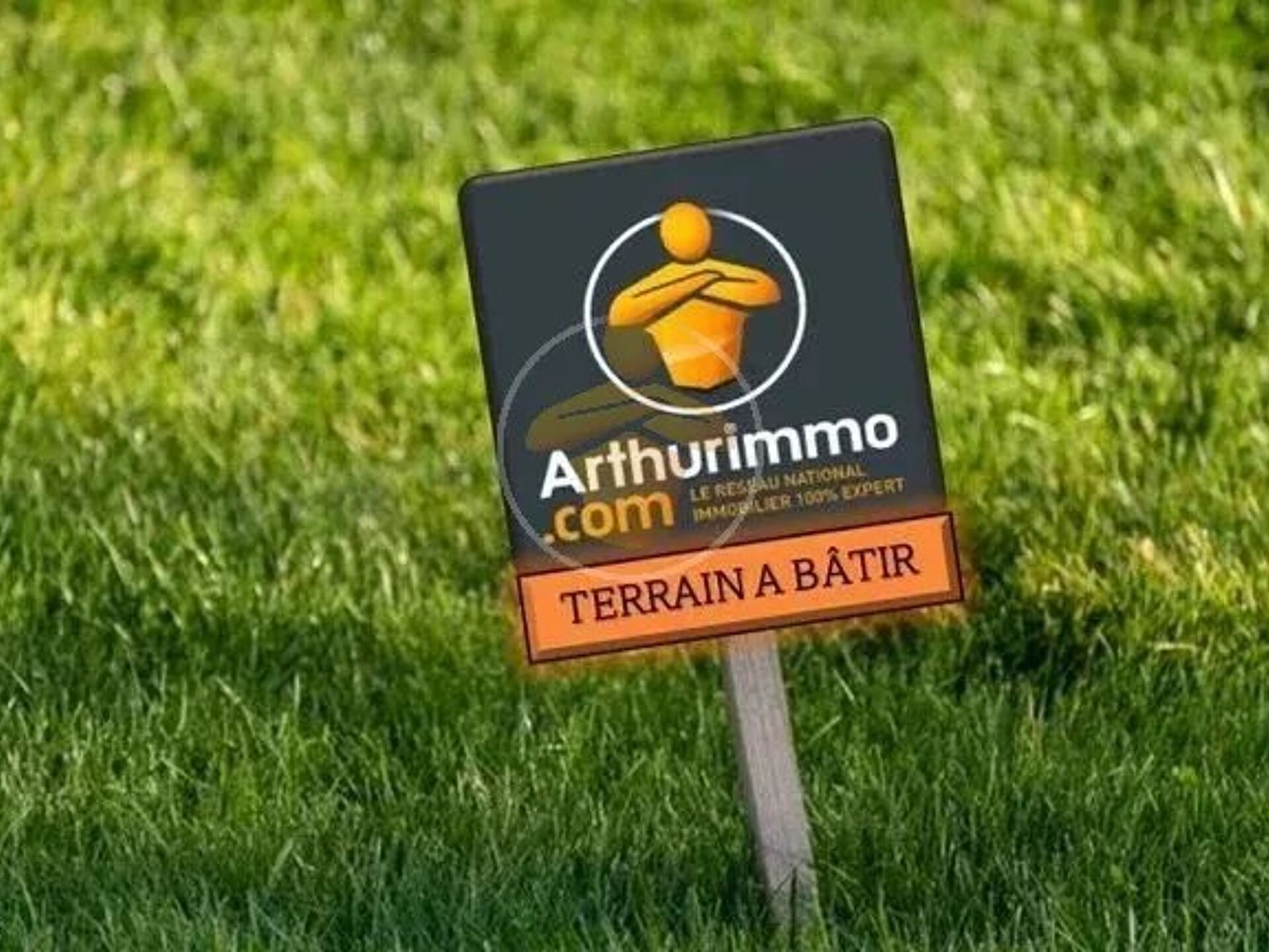 Vente Terrain 880 m2 à Servais · 23 500 €