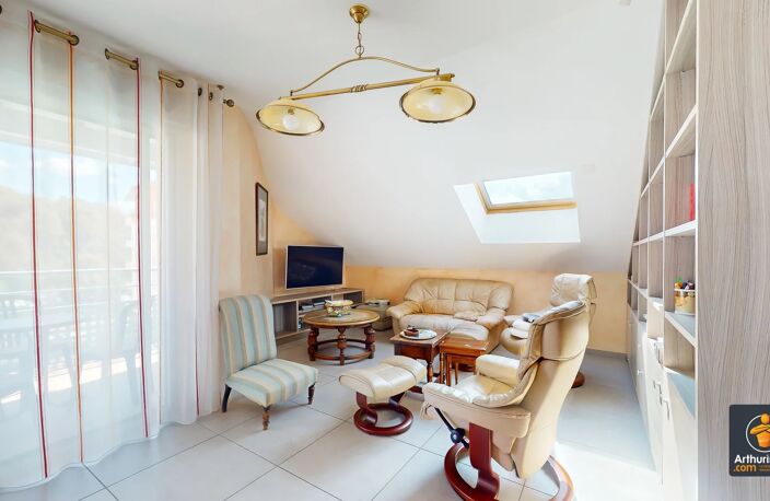 Dernier étage privatif, 5 pièces de 130 m² avec cave et garage. — photo 4