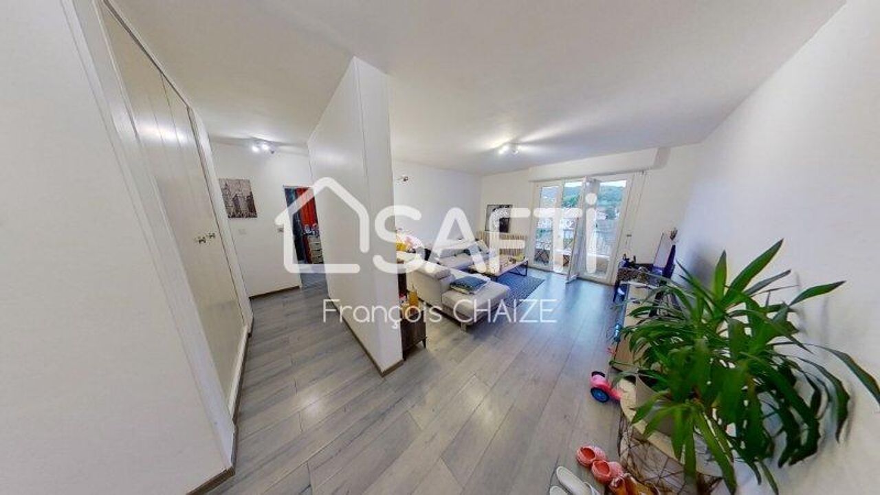 appartement 3 pièces 69 m2 à vendre à Pontarlier (25300)