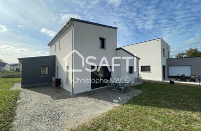 vente maison 300 000 € à proximité de Saint-Poix (53540)