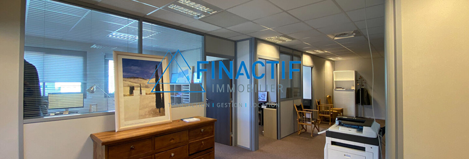 Bureau  92 m² à louer à Éguilles (13510)