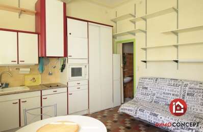 location appartement 300 € CC /mois à proximité de Domazan (30390)