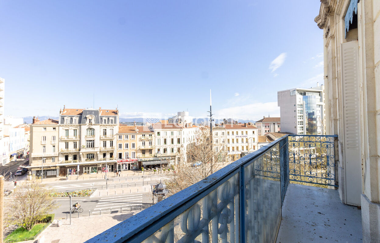 appartement 4 pièces 122 m2 à vendre à Valence (26000)