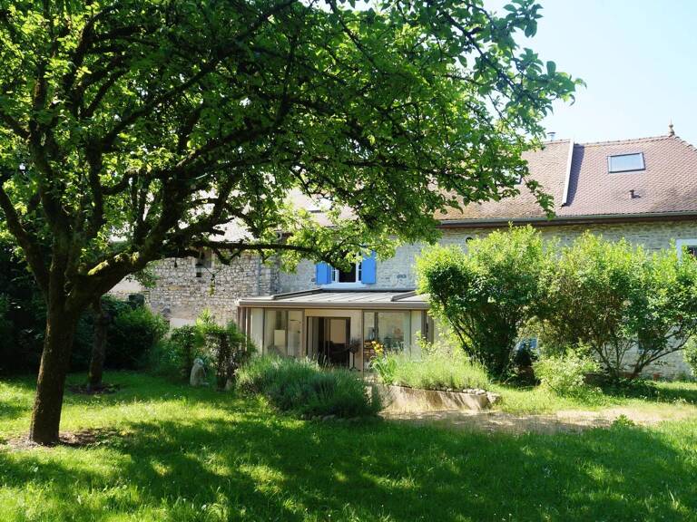 COUP DE COEUR ! MORESTEL, belle maison en pierre — photo 1