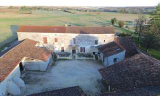 Maison 11 Pièces 315 m² à vendre à Villebois-Lavalette (16320)