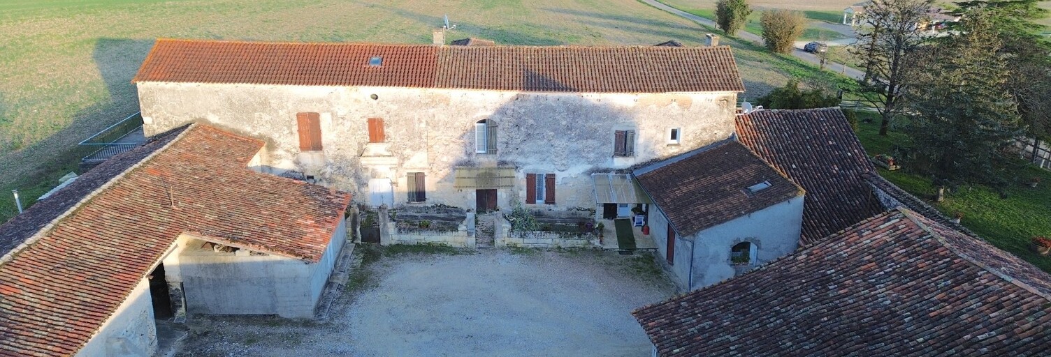 Maison 11 Pièces 315 m² à vendre à Villebois-Lavalette (16320)