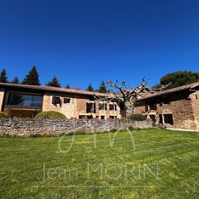 Maison 12 pièces 735000 €