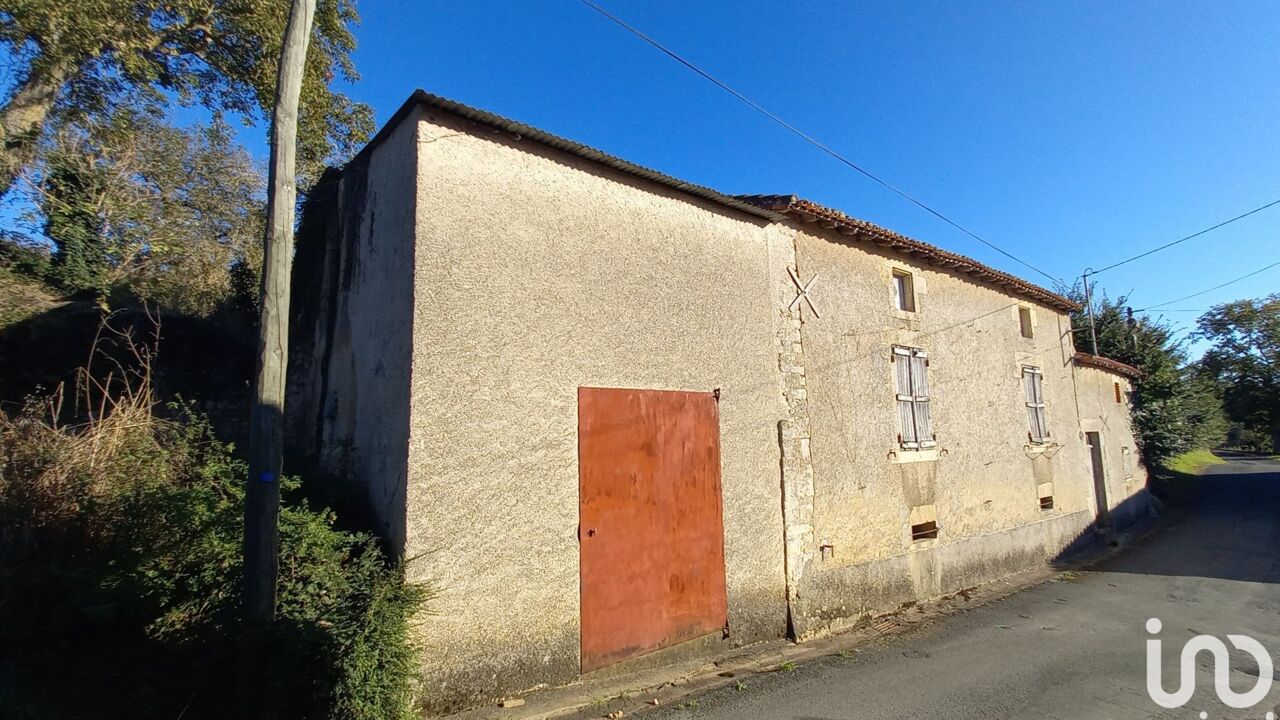 terrain  pièces 3895 m2 à vendre à Saint-Loup-Lamairé (79600)