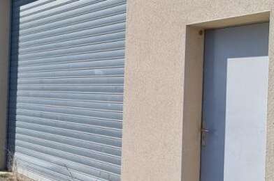 Local industriel 1 pièces 600 €