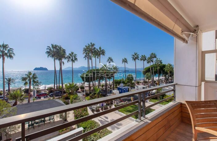 Cannes, résidence de grand prestige, splendide 3 pièces avec ter — photo 2