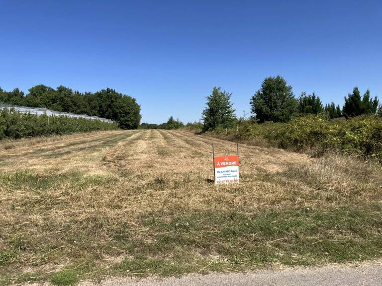 Terrain à construire  1212 m²  — photo 1