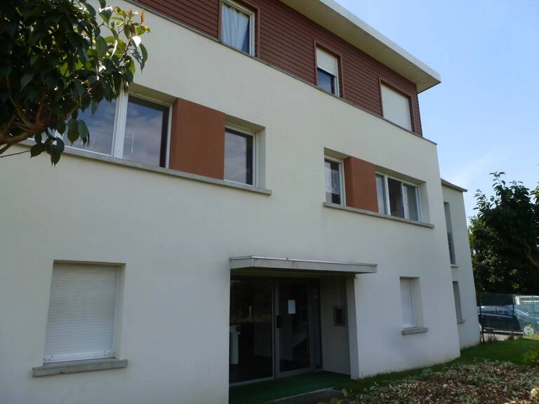 A LOUER PLEDRAN APPARTEMENT T2 — photo 1
