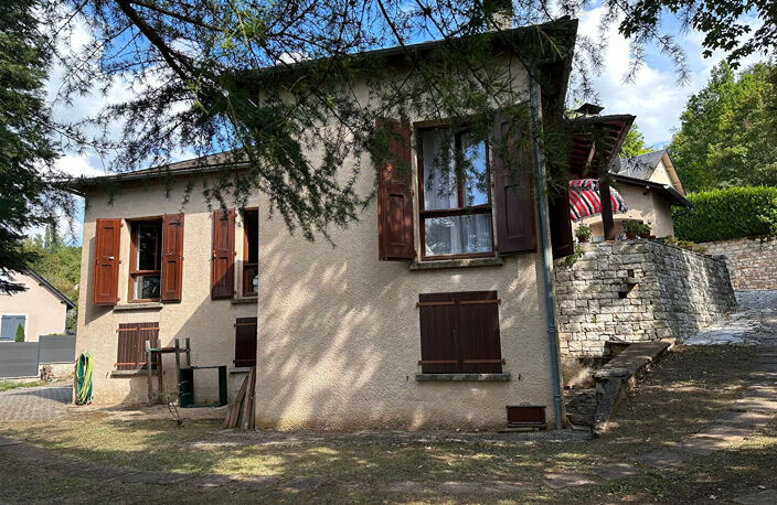 A VENDRE - Maison d'habitation de type 4 et son jardin attenant - LA CANOURGUE — photo 2