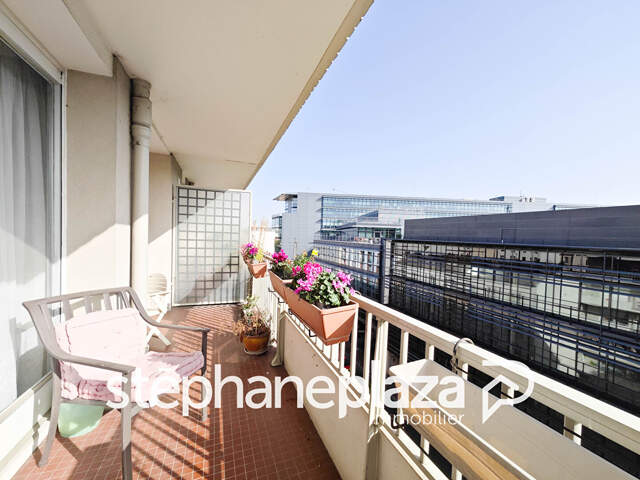 APPARTEMENT 4 PIECES AVEC TERRASSE — photo du bien