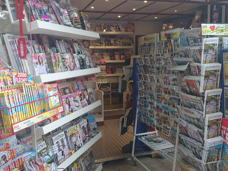 VENTE FONDS DE COMMERCE PRESSE JOURNAUX — photo 1