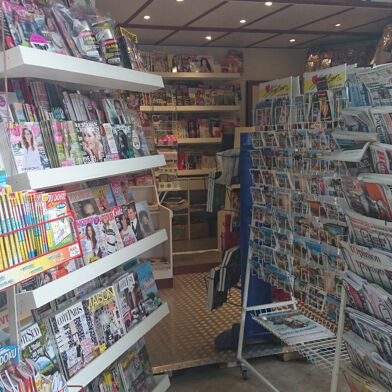 Commerce  189000 €