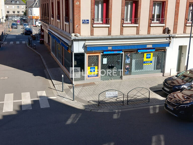 Local commercial Evreux 174 m2 — photo 1