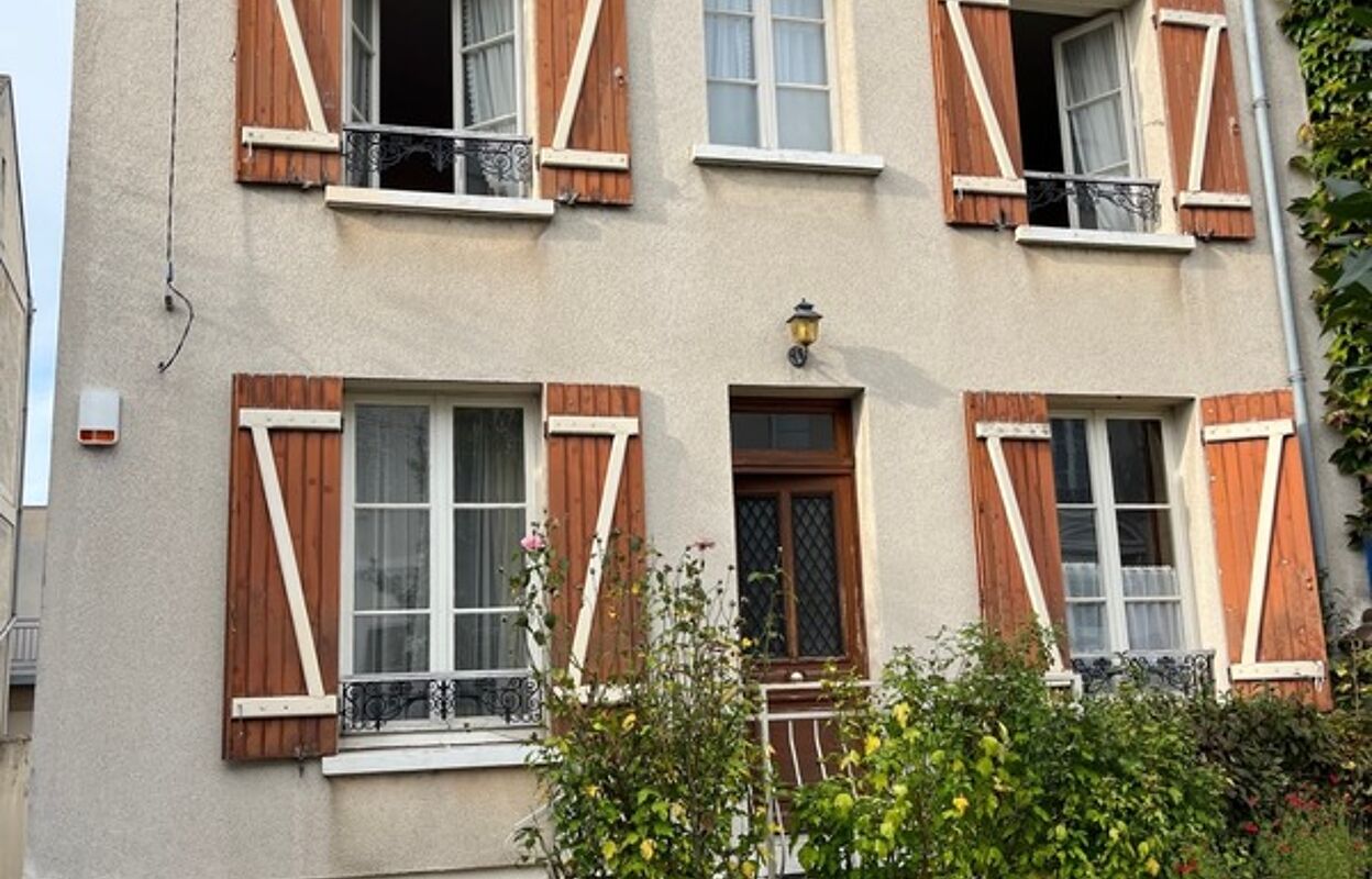 maison 7 pièces 215 m2 à vendre à La Ferté-sous-Jouarre (77260)