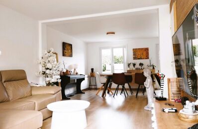 vente maison 290 000 € à proximité de Saint-Gérand-le-Puy (03150)