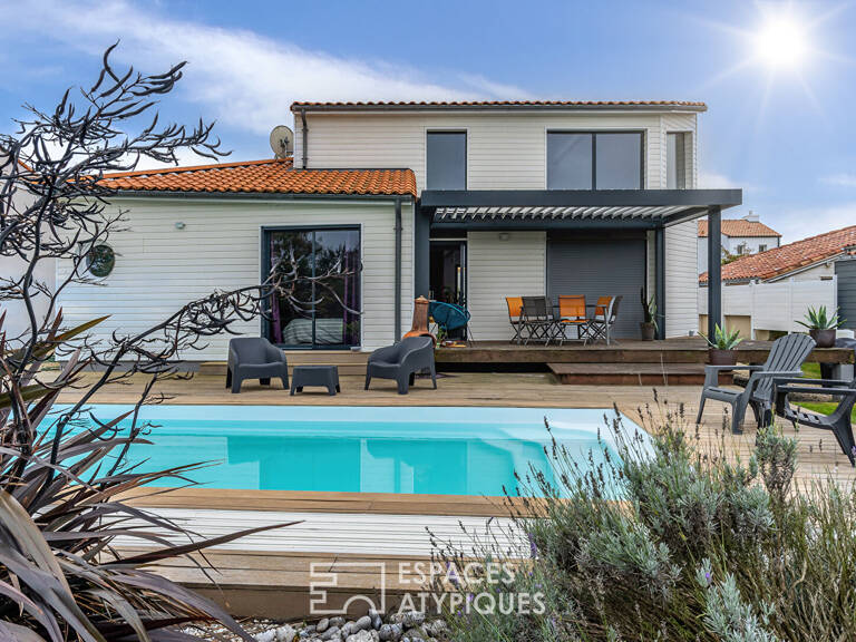 Maison balnéaire avec piscine, spa et sa vue dégagée sur la c... — photo 1