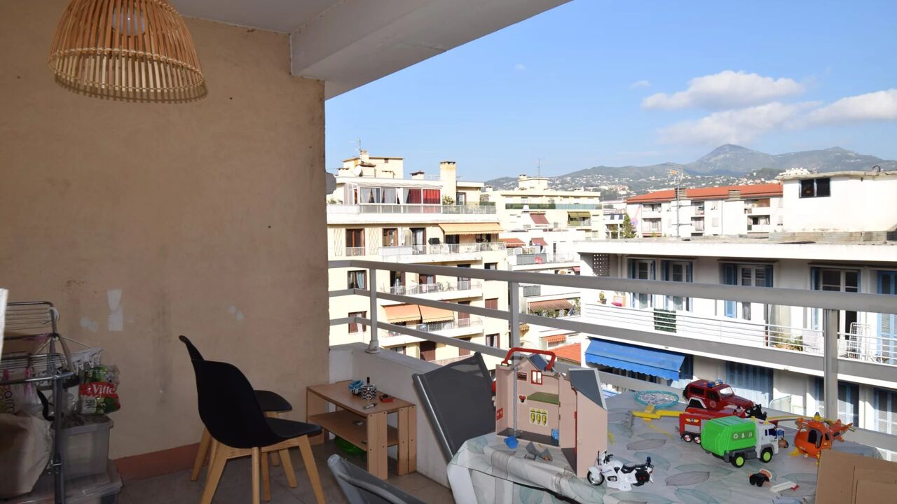 appartement  pièces 36 m2 à Nice (06300)
